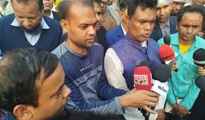 Those deprived of the sixth public notice suspend their movement after assurance from the chairman